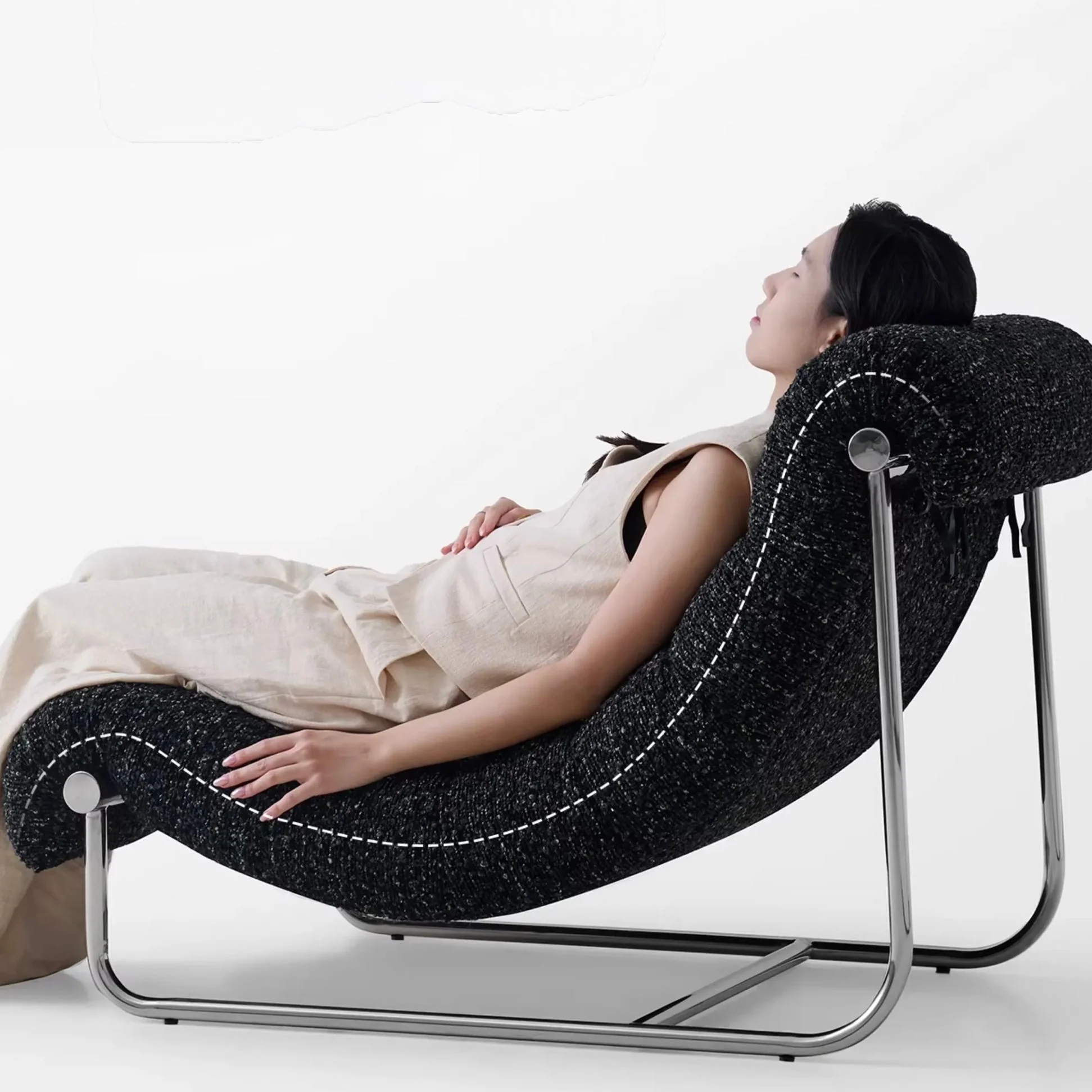 Dune Chair - Black - Image 4