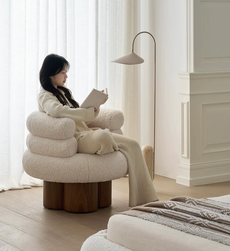Ora Chair - Image 6