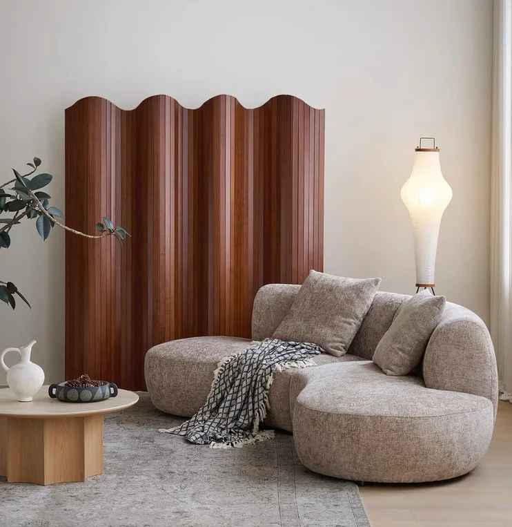 The Ryota Sofa - Image 3