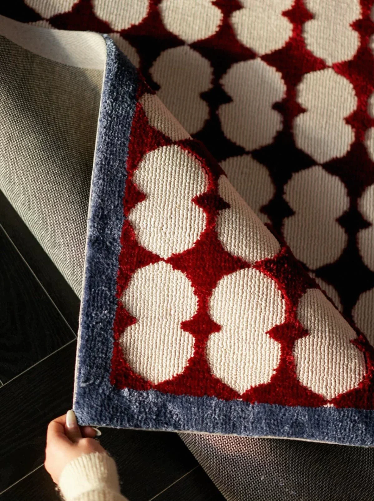The Carnival Rug - Classic - Image 3