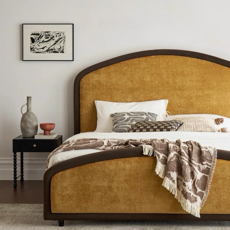 The Madonna Bedframe - Image 4